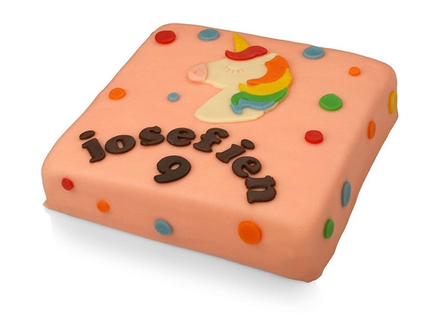 Eenhoorn taart marsepein